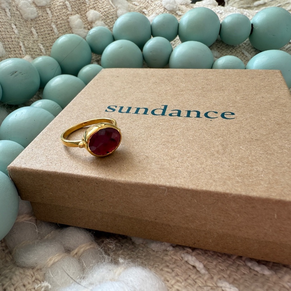 Sundance Gold Ring with Vibrant Ruby Stone